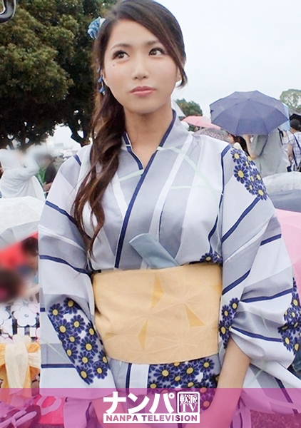 花火大会ナンパ 08 花火大会帰りの浴衣お姉様2人組をGET!先輩が一緒だからと安心しきった後輩ちゃん!はだけた浴衣姿がたまらない!