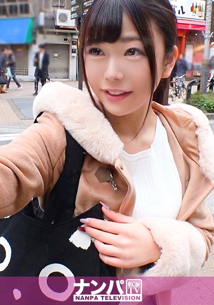 マジ軟派、初撮。 1445 クリぼっちの美少女をナンパしてLet’sパーティ！男優に自ら抱きつきキスやち○ぽを可愛くおねだり♪挿入すれば止まらない潮！潮！！潮！！！大…