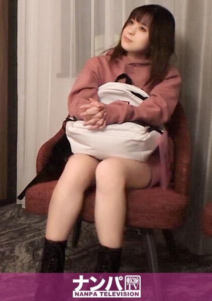 マジ軟派、初撮。 1449 忘年会シーズンの五反田で見つけた18歳の現役女子大生を突撃ナンパ！気になる先輩へアタックしたいがどうすればいいか悩んでいる奥手な彼女に、実戦演習(という名のセックス)を行うと、美味そうにチ●ポをしゃぶり、手マンで昇天し、小気味よい腰の動きで騎乗位を楽しむ、むっつりスケベっぷりをカメラの前に曝け出すのだった！？