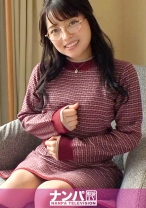 マジ軟派、初撮。 1561 大学のリモート授業のやりにくさに悩む女子大生…実はイケナイ恋のお悩みも？悶々とした欲求を発散したいのか、体を触られても受け入れてしまい…？ツルスベ美尻に腰を打ち付けられ喘ぐ姿は必見！