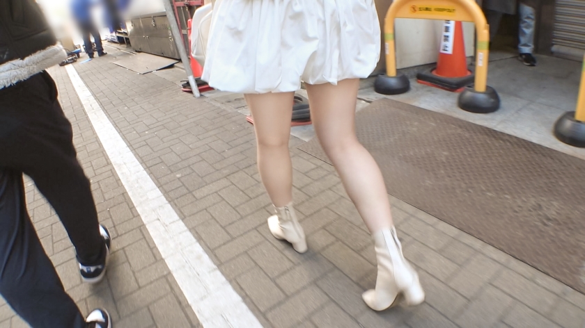 マジ軟派、初撮。 2190 ベストおっぱいアワード受賞?!広大な大地によって育まれたド迫力Gカップ爆美乳女子を渋谷でナンパ!性欲を掻き立てる色白ムチムチボディを隅々まで味わい尽くす!全体位で豪快に揺れるおっぱい!いつだっておっぱいが正義です! 画像1