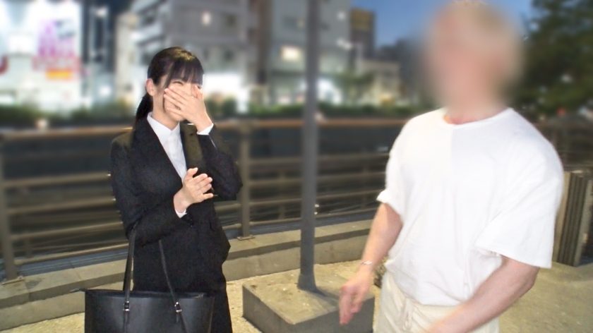 ストレス発散就活生とチキチキタンポン金玉相撲！！内定ゼロのポンコツ女子にご褒美快楽S○X！！小動物系美少女が小ぶりなちっぱい乳首をイキリ立て、ヨガリ大絶頂！！部屋床で大立ち回りの乱闘セックスで性欲大爆散！！ マジ軟派、初撮。 2234 画像2