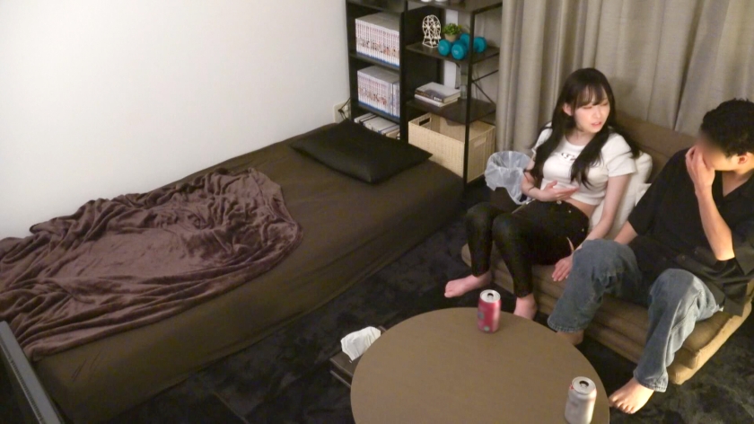 アンバランスな完全美ボディ!!こりゃあたまんねぇなぁ!!究極完全体グラドル級ボディ!! 【りりか 21歳 大学生】 男を骨抜きにする爆音騎乗位で精を搾り取る!! 百戦錬磨のナンパ師のヤリ部屋で、連れ込みSEX隠し撮り 427 画像1