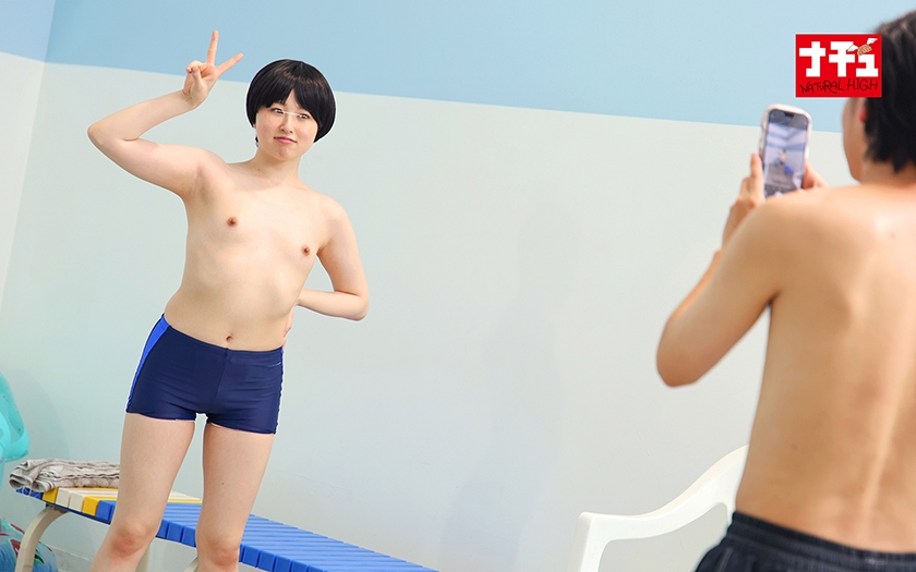 つるぺた素人女子だって男水着チャレンジ 県民プールでバレないように男子のふりして羞恥ミッション！だけのはずが…ボーイッシュSEXでなんか興奮しちゃって中出し許しちゃった/// 画像2