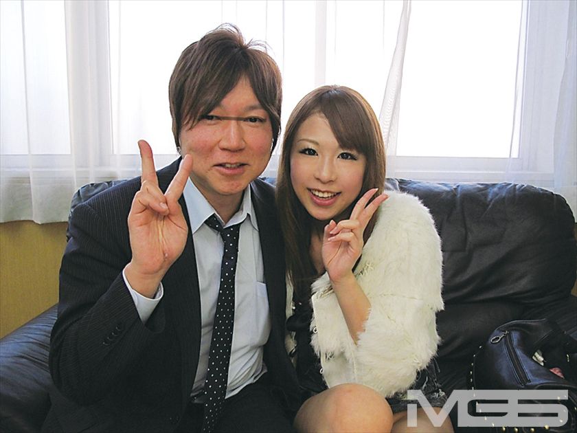 コスプレ女、宅配します。愛原さえ_15