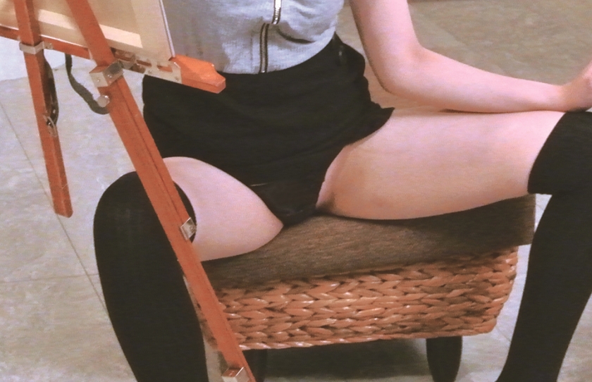 美大生がデッサン中にセンズリ鑑賞！_18