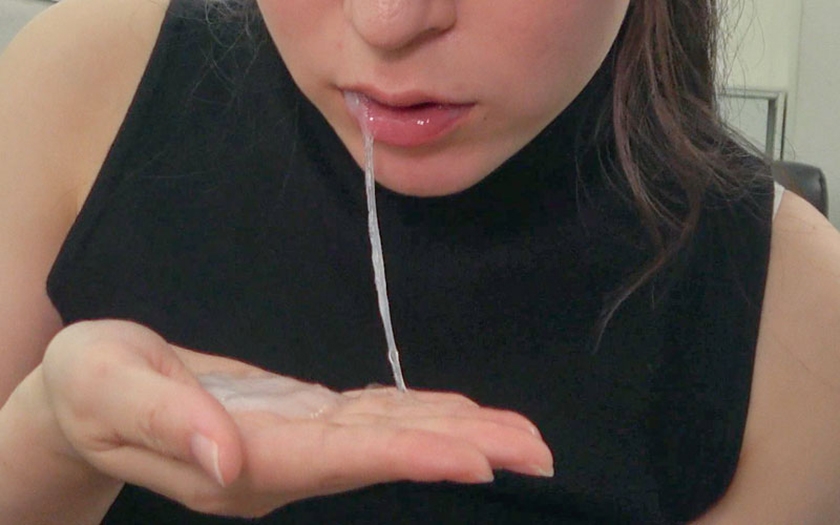 喉奥で悦ぶ女…熟れた舌技でねっとり絡みつく人妻熟女の濃厚フェラ 絶頂口内射精 宮西ひかる 赤城穂波 宮ノ木しゅんか 椎木さつき 鮎川万里香 画像4