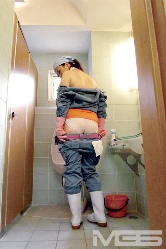 働く女ナンパ!仕事中に生ハメ交渉_7