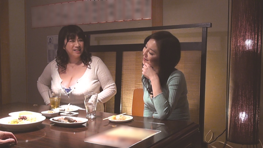 五十路がエロい？デカ尻おばさんとSEX？ 4名_25