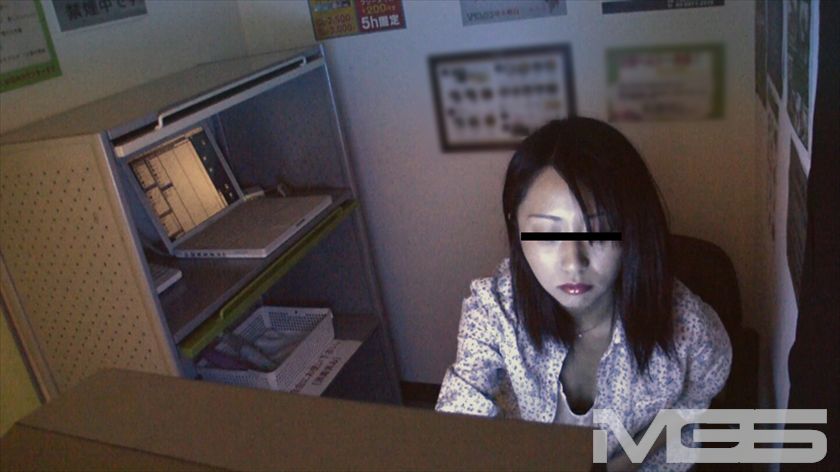 女性専用ビデオBOX 卑猥すぎる本気オナニー_16