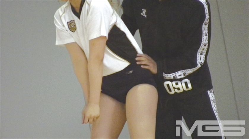 希少価値 部活に熱中!素人ブルマっ娘と淫行盗撮_10