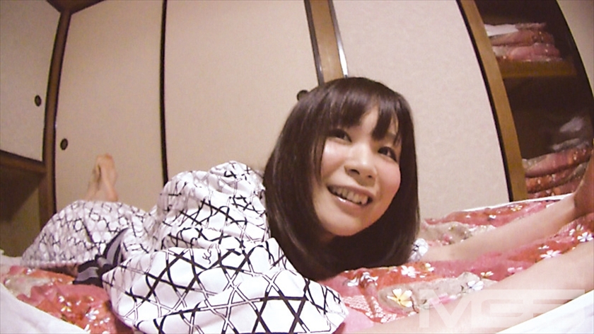 素人投稿 俺の彼女のオナニー動画紹介します。