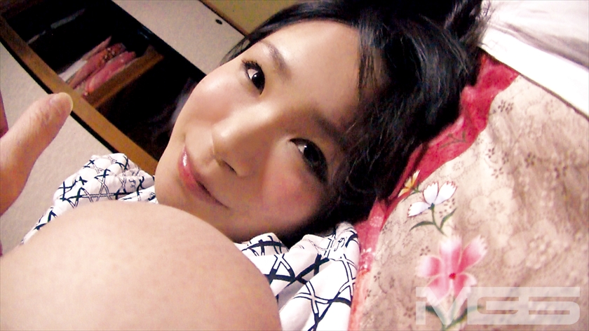 素人投稿 俺の彼女のオナニー動画紹介します。