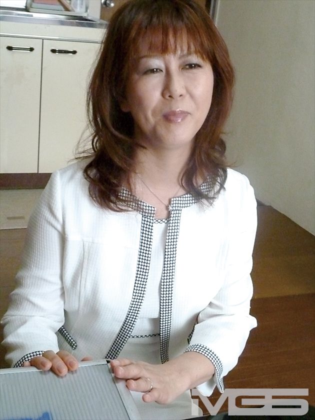 オナホール訪問販売員のおばさん 11_3