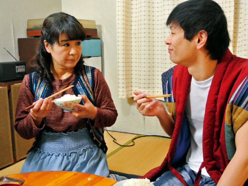 「だめ、やめなさい！親子なのよ…」息子のセックスに翻弄されて中出しされた義母 菅原奈緒美 村井順子 峰岸小夜 高瀬杏 村松響子_5