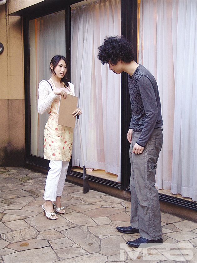 隣のプリ尻奥さん 雪野ひかる 他三名_0