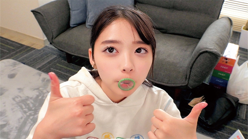 sp-230ORECZ-263 AVレビュー えまさん 俺の素人-Z- 二葉エマ 【新婚妻の裏エロ】口技が超リアル！清楚系「新米人妻えま」がドスケベ妻へ豹変！もちもち太もも×ノーハンド奉仕に「旦那バレの背徳感」で中出し炸裂！ 画像シーン01