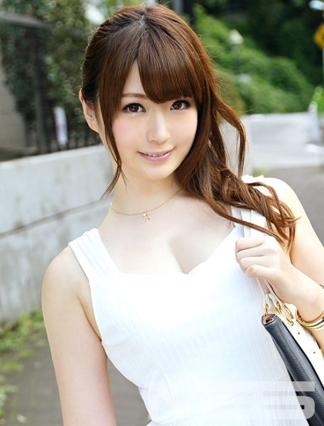 ゆい２１歳専門学生