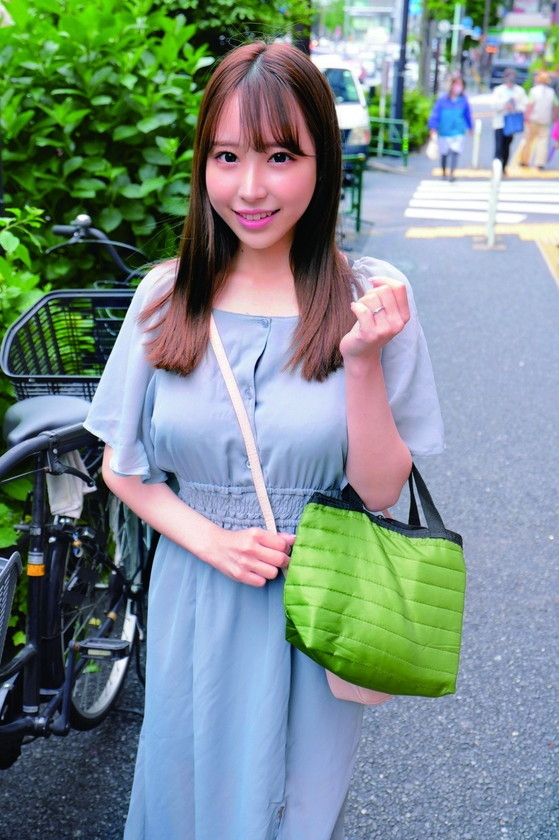 優しくて綺麗な育児中のママさん!「早漏に悩む童貞君の暴発改善のお手伝いしてくれませんか?」 母性溢れる可愛いママさんが早漏すぎる童貞君にムラムラ膣キュンしちゃって生中出し筆おろしSPECIAL! かなさん さあやさん 画像2