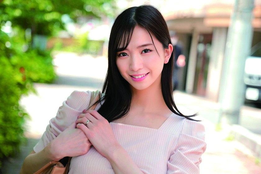 デカチンで悩む童貞君とタオル一枚密着混浴してくれませんか?ゼロ距離でのおっぱいポロン!旦那より何倍も大きなデカチン観察!全身の湯しずく舐めとり!ご無沙汰奥様は赤面発情!!極楽筆おろしスペシャル ゆいさん まゆさん 画像1