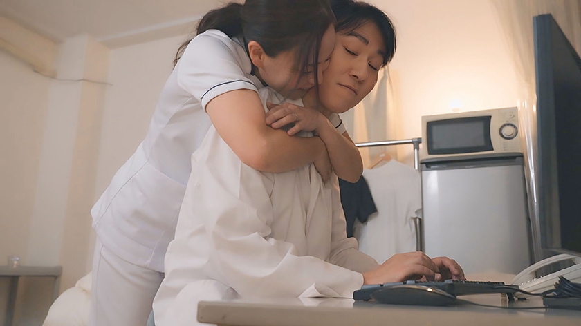 熟女看護師院内不倫～宿直室での不貞行為～ みさのさん 岡江みさの 画像2