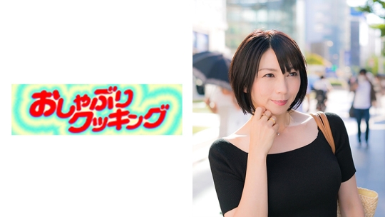ピンクのTバックがまぶしい美熟女!10年ぶ…