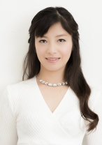 清香さんに筆下ろしされる童貞アスム君27歳