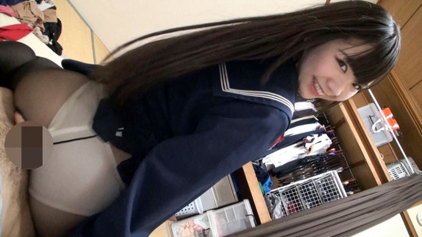 神パンスト 白井ゆずか 人妻や母、働く制服OL等やらしい熟女の美脚を包んだ生ナマしいパンストを完全着衣でムレた足裏からつま先を味わい尽くす！オナニーや顔騎や足コキ、時には中出し時にはお尻にコスってぶっかけとやりたい放題！発情させられた女の変態絶頂プレイを楽しむフェチAV_16