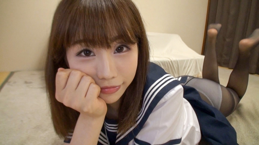 神パンスト 加藤いおり 制服美少女の美脚を包んだ生ナマしいパンストを完全着衣でムレた足裏からつま先を味わい尽くす！時には顔騎や足コキ、時にはお尻にコスってぶっかけとやりたい放題！発情させられた女の変態絶頂プレイを楽しむフェチAV_2