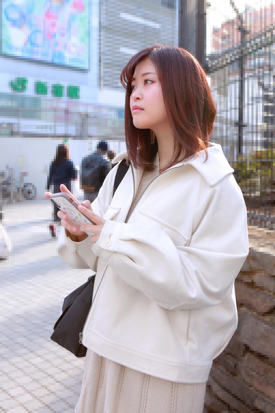 あやかちゃん21歳 SNSの裏垢でつながった女子大生を中●しヤリ捨て_1