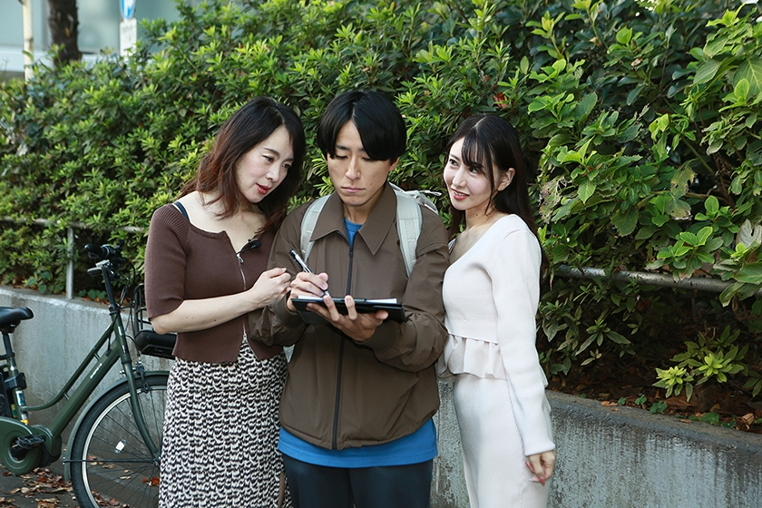 「大きすぎておま●こ壊れちゃうぅぅ～」デカチン好きのヤリマン淫熟ママが中●しSEXを求めて逆ナンパ！ 画像2