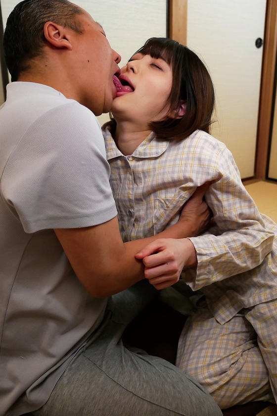 サンプル画像  プラネットプラス アンビバレンツ 中城葵 制服 