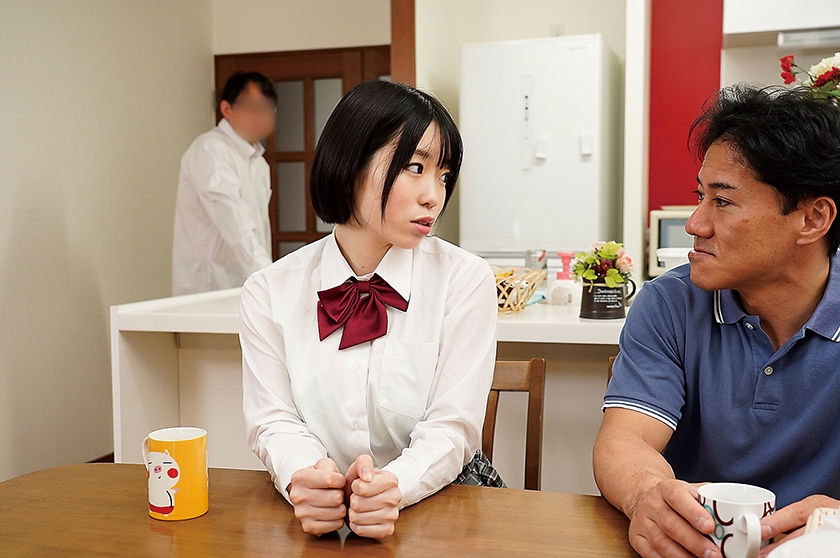 血の繋がりのない妹と二人っきりの3日間!ここぞとばかりにセックスしまくった!! 朝日りん_0