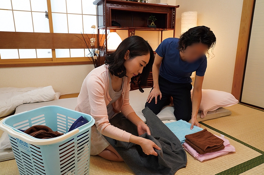 私を抱きしめて…。隣人に恋したシングルマザー 沙原さゆ_11