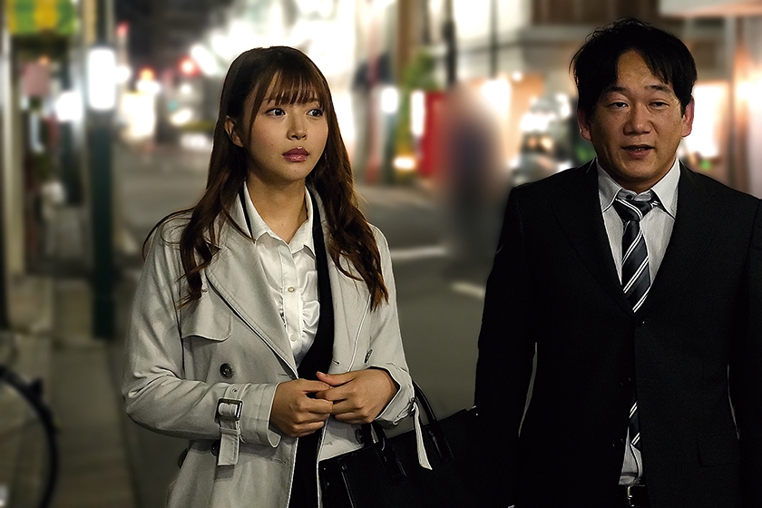 メンズエステに行ったらまさかのエリート女子社員が！？立場を悪用しタダマン女にしてやった！！ 凰華りん サンプル画像1