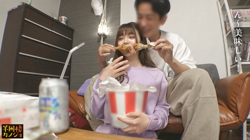 【恵まれたどエロ肉体】でか尻G乳彼女と、部屋着すっぴん姿で貪り合う。僕にしか絶対見せない笑顔、メス顔、イキ顔…。至近距離で眺める下着姿筋トレ。おっきくて綺麗なおっぱいとお尻をオイルでテカらせて弄るマッサージ。唾液たっぷり裏筋責めフェラで果てる夜から、寝汗で少し蒸れてる脇・胸を愛撫し、寝起きま●こをゴム無しでハメまくる朝。秘密のカップルハメ撮り投稿【半同棲カノジョ】 画像2