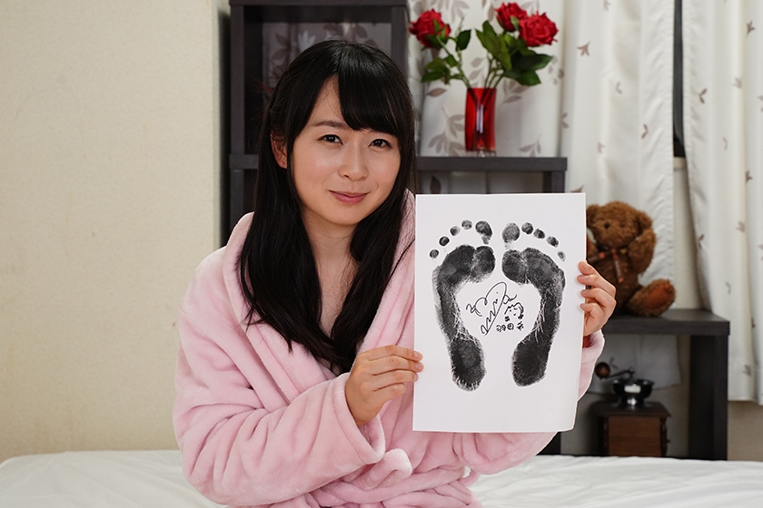 美女の足裏をふやけるまで舐めたい！ 羽田希_19