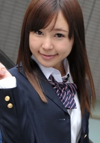 
                        上杉みなみ
    