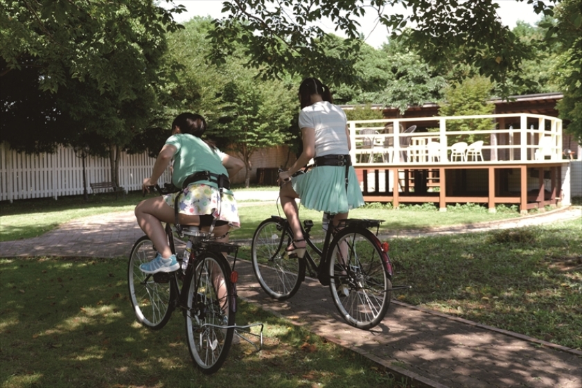 澁谷果歩 他2名 hyper電マサドル自転車