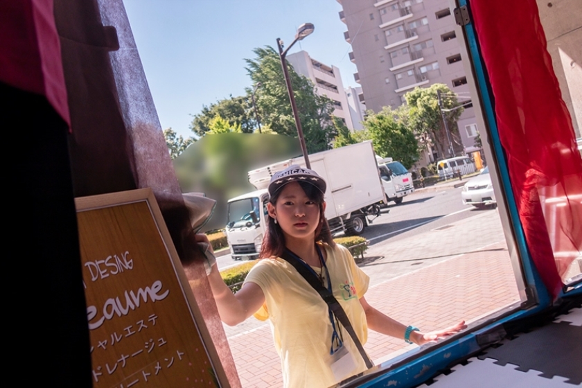 ついに口説けた！ハメられてAVデビューしてしまったサディスティックヴィレッジの女AD_0