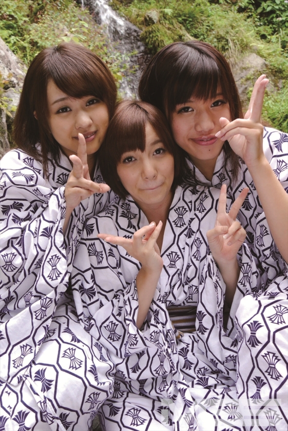 ひと夏の思い出！最愛の彼女とカップル温泉旅行のはずが・・・夢のような日焼け3姉妹ハーレム温泉旅行！？ 画像8
