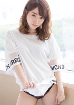 もね(24) S-Cute 敏感チクビのパイパン娘とSEX