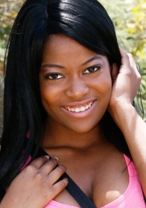 
                        LA黒人ギャル モニク・シモーン
    