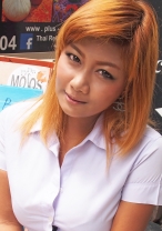 
                        ビュー from タイ
    