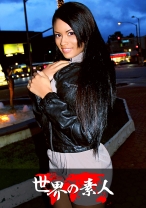 
                        リアンナ from L.A
    