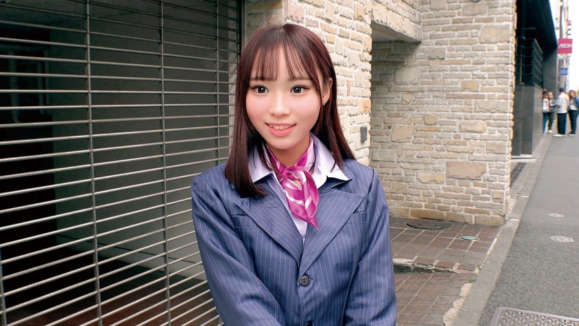 大手航空会社勤務の美人CA(キャビンアテンダント)が童貞チ○ポをノーハンドフェラ早漏改善！気品が溢れる一流のおもてなしフェラで暴発大量射精ごっくん→即フル勃起！元気すぎる童貞チ○ポを放っておけないCAはそのまま筆おろし中出しTAKE OFF 画像1