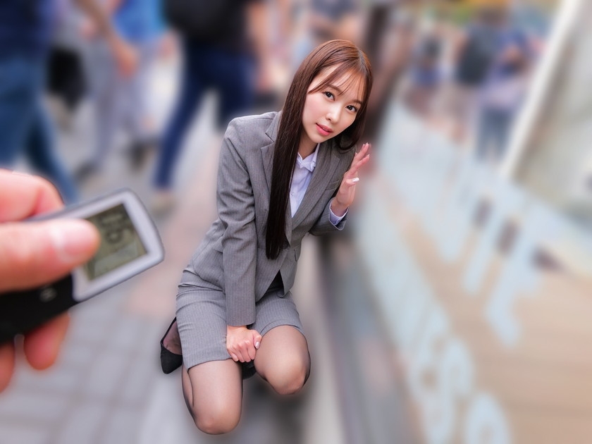 素人美少女とリモコンバイブお散歩 11 -黒パンストキャリアウーマン編- 「もう我慢できません…//」人ごみの中、黒パンスト美脚ガクブル震わせイキまくってしまうOLたち!人生初の羞恥プレイでまさかのエロスイッチオン!車移動中も大胆カーオナニー!最後はホテルで心行くまで生セックス! 画像6