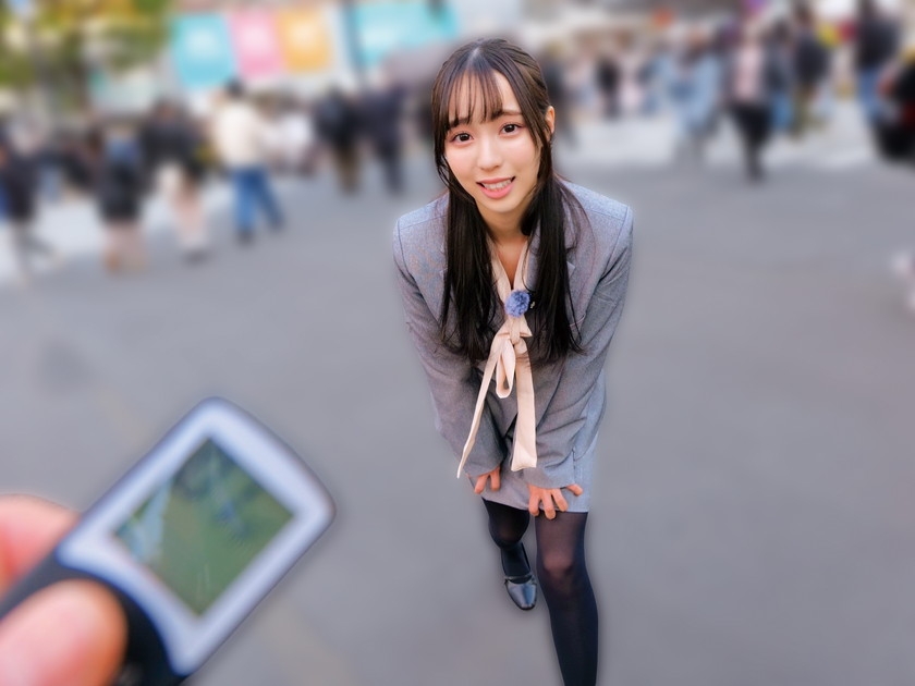 素人美少女とリモコンバイブお散歩ー黒パンスト敏感キャリアウーマン編ー「もう我慢できません…//」人ごみの中、黒パンスト美脚ガクブル震わせイキまくってしまうOLたち!人生初の羞恥プレイでまさかのエロスイッチオン!車移動中も大胆カーオナニー!最後はホテルで心行くまで生セックス! 画像5