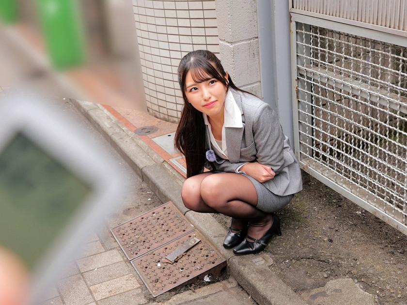 素人美少女とリモコンバイブお散歩ー黒パンスト敏感キャリアウーマン編ー「もう我慢できません…//」人ごみの中、黒パンスト美脚ガクブル震わせイキまくってしまうOLたち!人生初の羞恥プレイでまさかのエロスイッチオン!車移動中も大胆カーオナニー!最後はホテルで心行くまで生セックス! 画像8