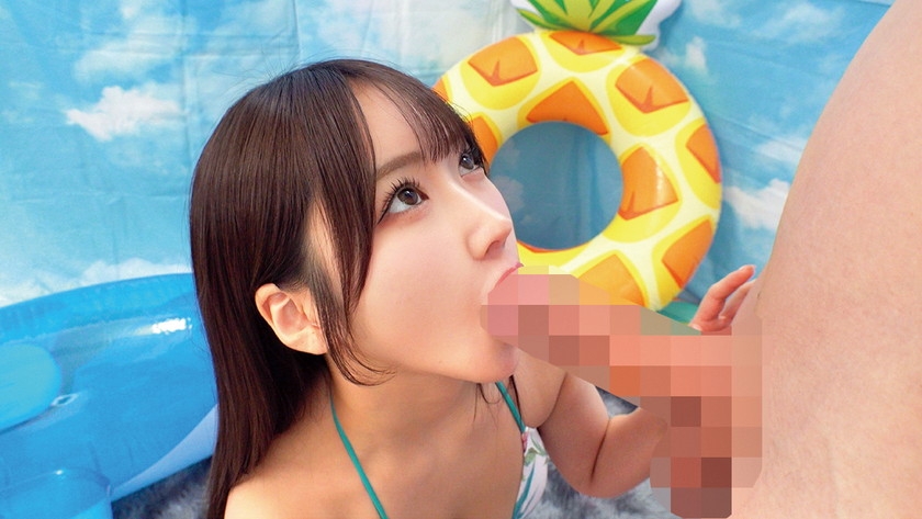 ビキニ姿が眩しい水着ギャルが【お口だけでコンドーム装着】 ノーハンドでデカチンを咥えた彼有りビキニギャルのオマ○コから恥ずかし汁が水着を越えて溢れ出す!!口の中でドンドン大きくなる極太ペニス…「下のお口にも入れてほしいかも(/ω)」開放的なサマーGALはエチエチ欲しくなって何度も連発ナマ中出しSP// 画像8